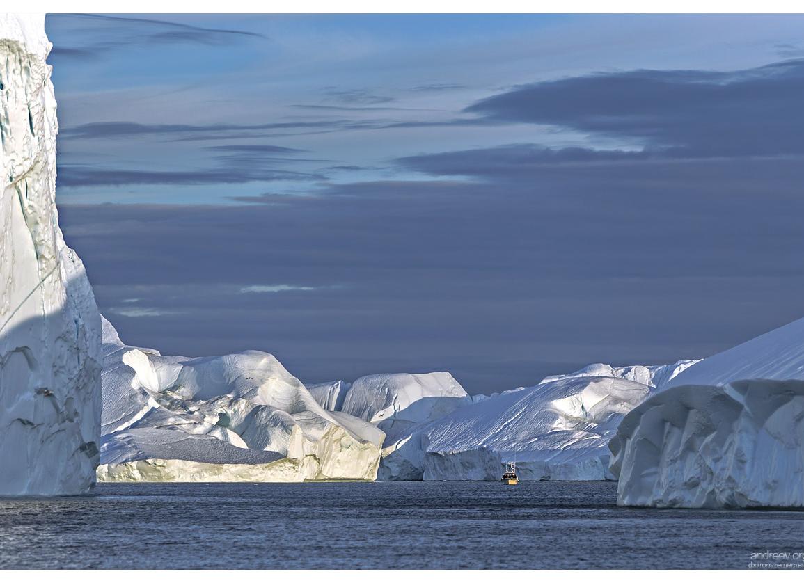 Снежный остров Гренландия не относится к популярным туристическим курортам, как и Канада